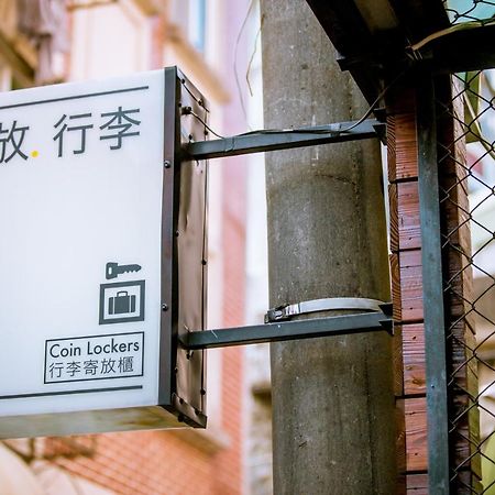 Loft Hostel Fengjia ไถจง ภายนอก รูปภาพ