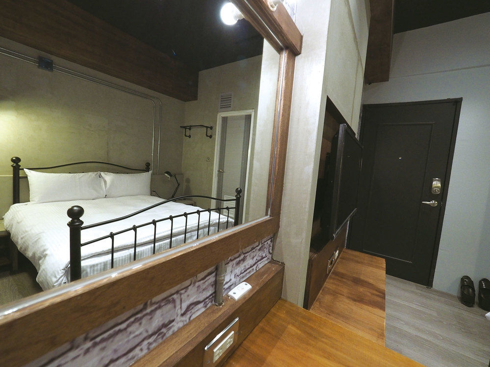 Loft Hostel Fengjia ไถจง ภายนอก รูปภาพ