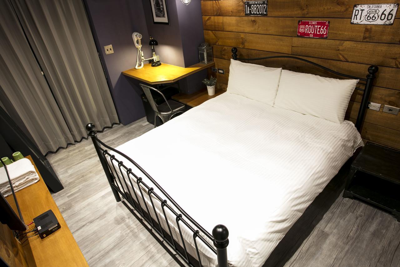 Loft Hostel Fengjia ไถจง ภายนอก รูปภาพ