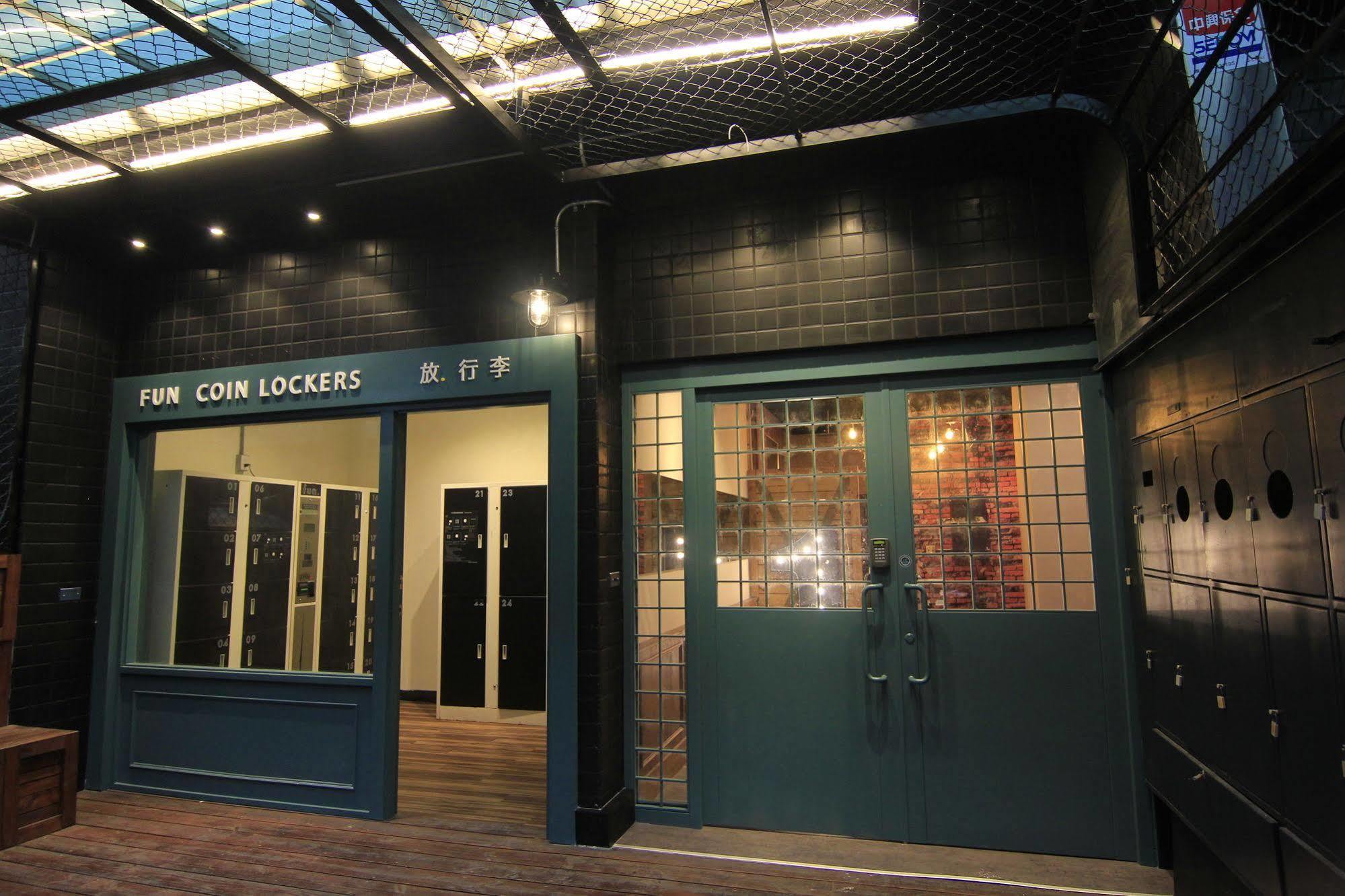 Loft Hostel Fengjia ไถจง ภายนอก รูปภาพ