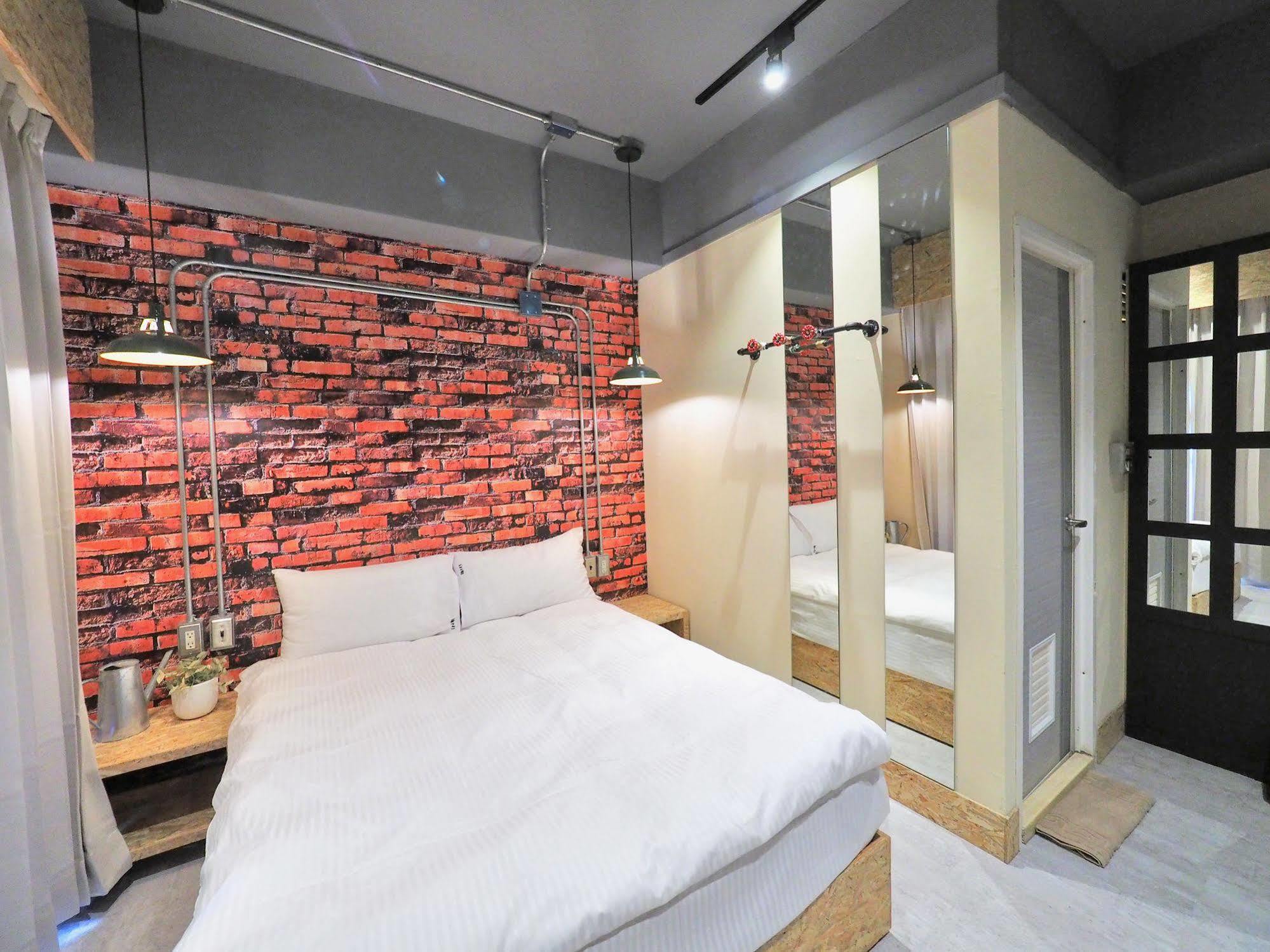 Loft Hostel Fengjia ไถจง ภายนอก รูปภาพ