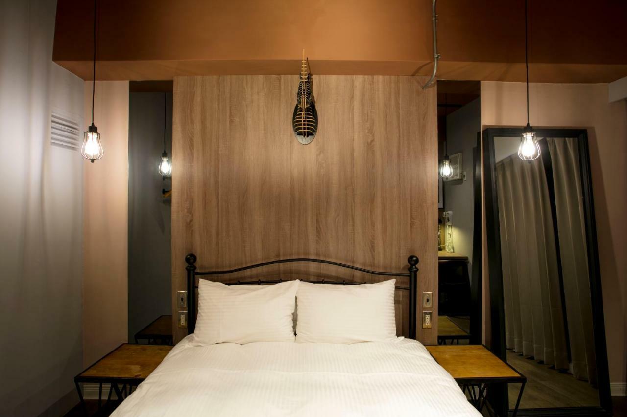 Loft Hostel Fengjia ไถจง ภายนอก รูปภาพ